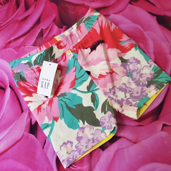 GAP Other - Nwt gap shorts 18-24 months girls new